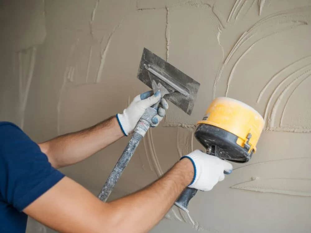 Samodzielne nakładanie tynku dekoracyjnego: Poradnik krok po kroku