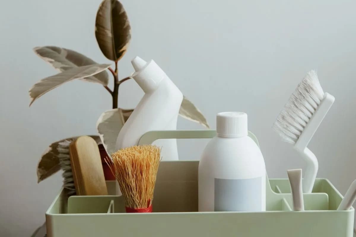 Gres po remoncie? Umyj go jak pro! Uniknij 5 błędów i ciesz się blaskiem